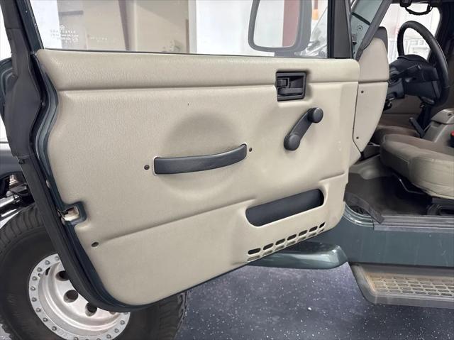 used 2004 Jeep Wrangler car, priced at $12,950