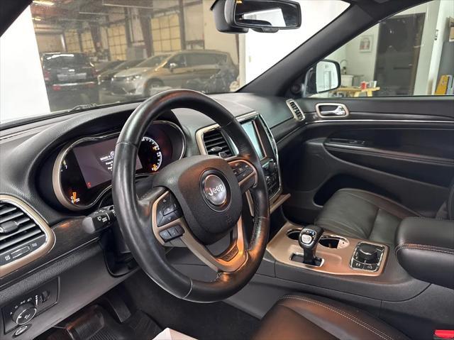 used 2015 Jeep Grand Cherokee car, priced at $15,950