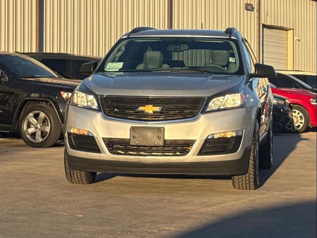 used 2017 Chevrolet Traverse car, priced at $11,950