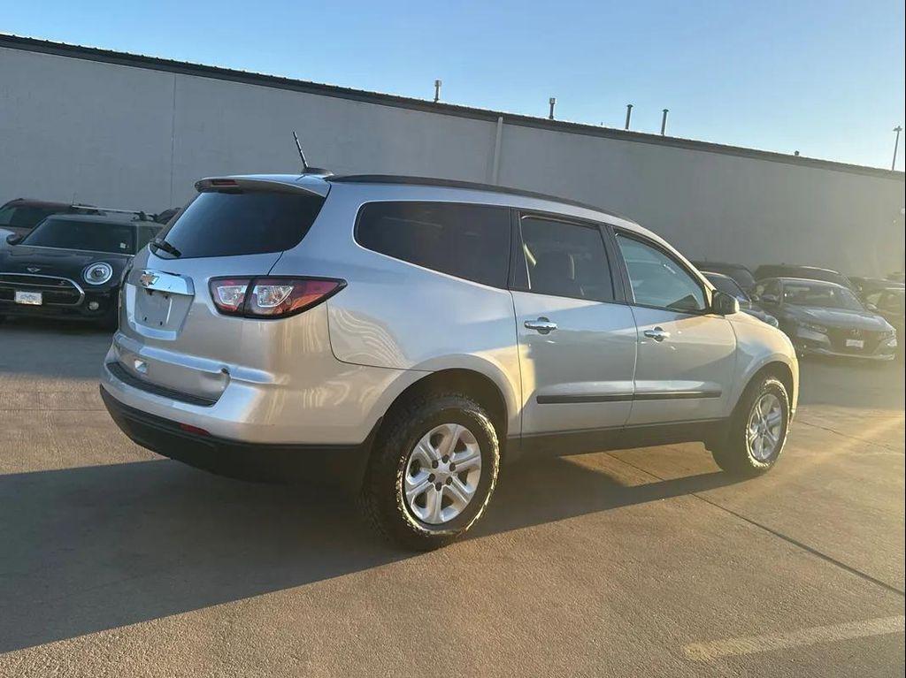 used 2017 Chevrolet Traverse car, priced at $11,950