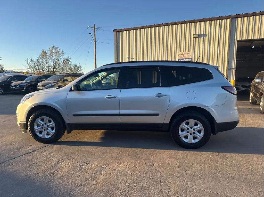 used 2017 Chevrolet Traverse car, priced at $11,950