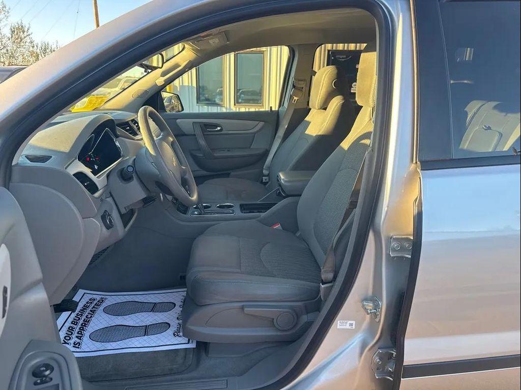 used 2017 Chevrolet Traverse car, priced at $11,950