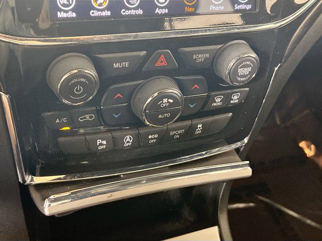 used 2022 Jeep Grand Cherokee car, priced at $29,058