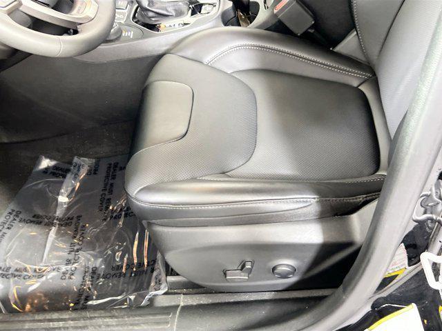 used 2022 Jeep Cherokee car, priced at $29,444