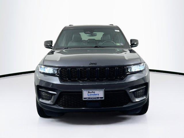 used 2022 Jeep Grand Cherokee car, priced at $34,645