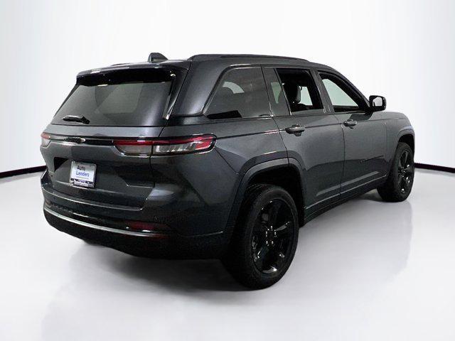 used 2022 Jeep Grand Cherokee car, priced at $34,645