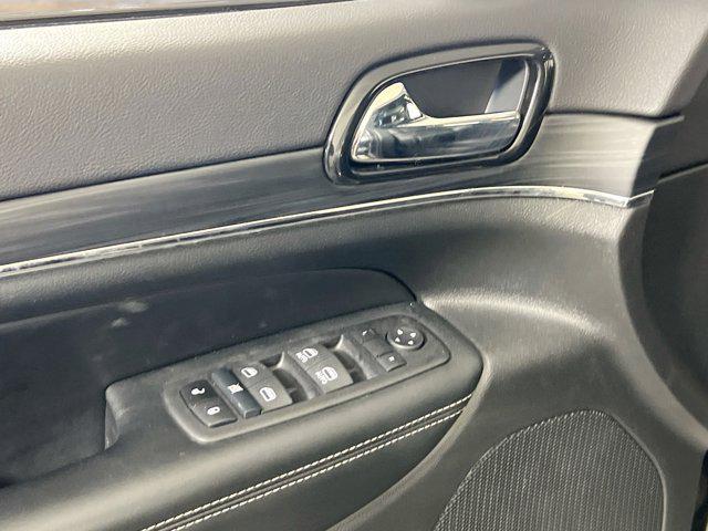 used 2021 Jeep Grand Cherokee car, priced at $30,231