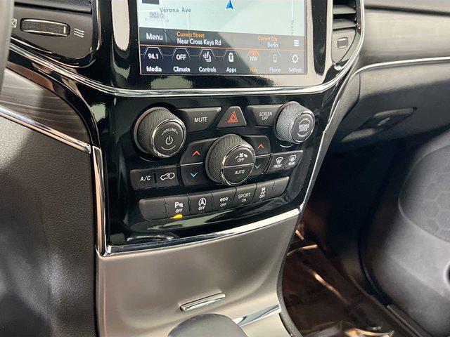 used 2022 Jeep Grand Cherokee car, priced at $30,634