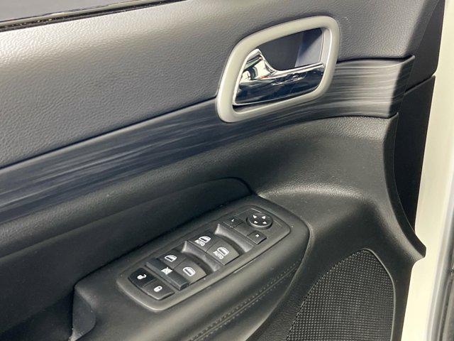 used 2022 Jeep Grand Cherokee car, priced at $30,896