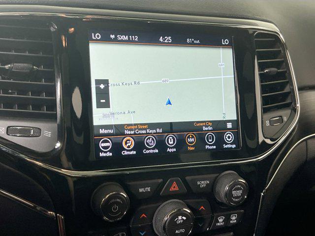 used 2022 Jeep Grand Cherokee car, priced at $29,278