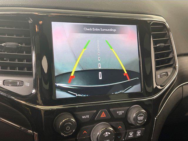 used 2022 Jeep Grand Cherokee car, priced at $29,278