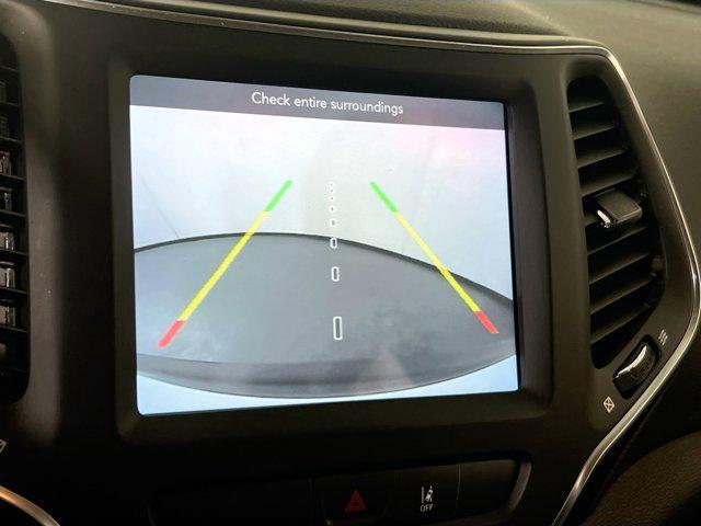 used 2022 Jeep Cherokee car, priced at $25,395