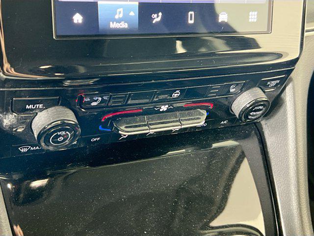 used 2021 Jeep Grand Cherokee L car, priced at $28,954