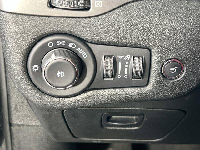 used 2022 Jeep Cherokee car, priced at $26,270