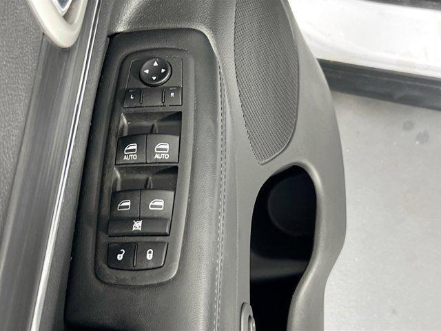 used 2022 Jeep Grand Cherokee car, priced at $28,412