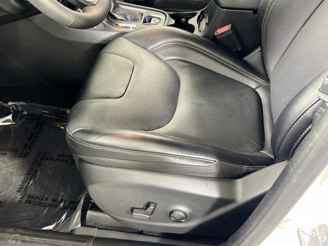 used 2022 Jeep Cherokee car, priced at $26,978