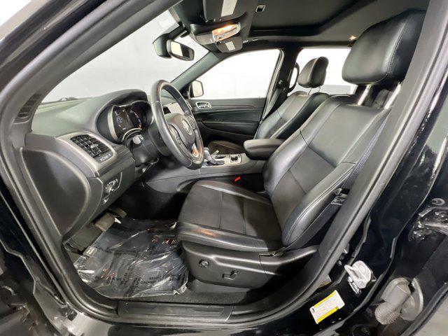 used 2022 Jeep Grand Cherokee car, priced at $31,797
