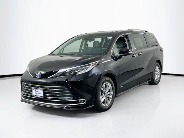 used 2021 Toyota Sienna car, priced at $39,013