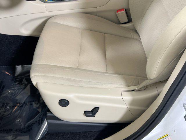 used 2022 Jeep Grand Cherokee car, priced at $24,576