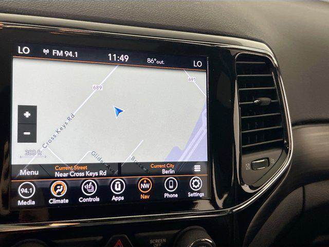 used 2022 Jeep Grand Cherokee car, priced at $31,995