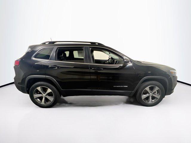 used 2022 Jeep Cherokee car, priced at $27,516