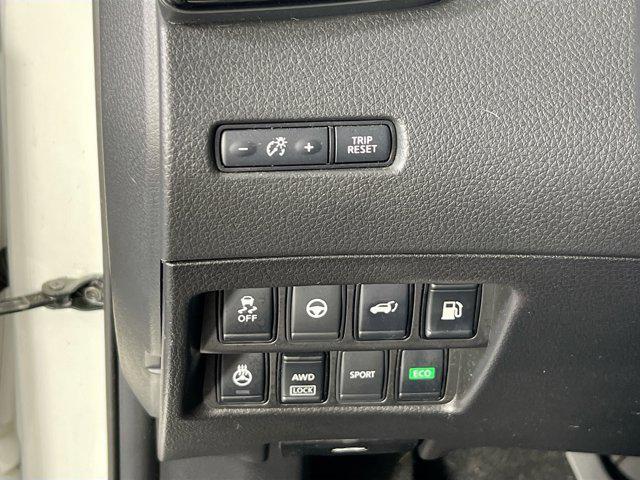 used 2019 Nissan Rogue car, priced at $20,646