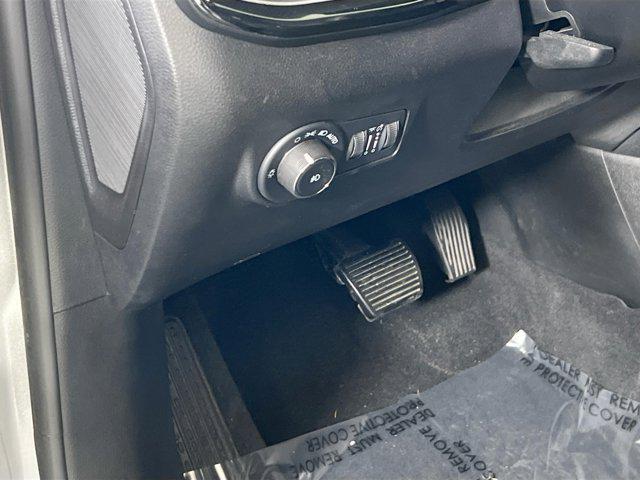 used 2022 Jeep Compass car, priced at $22,651