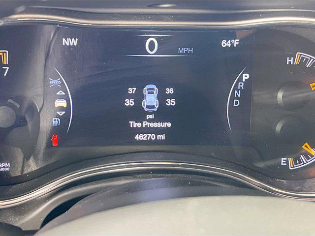 used 2022 Jeep Grand Cherokee car, priced at $28,198
