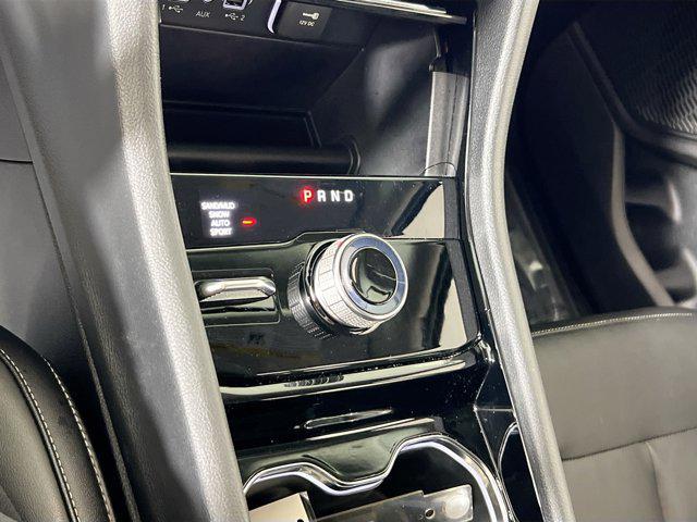 used 2023 Jeep Grand Cherokee car, priced at $35,859