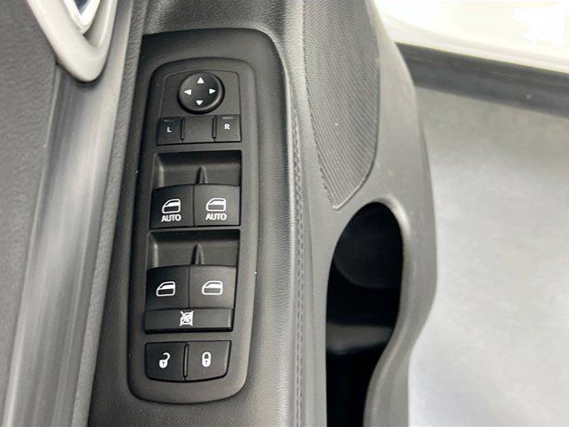 used 2021 Jeep Grand Cherokee car, priced at $24,729