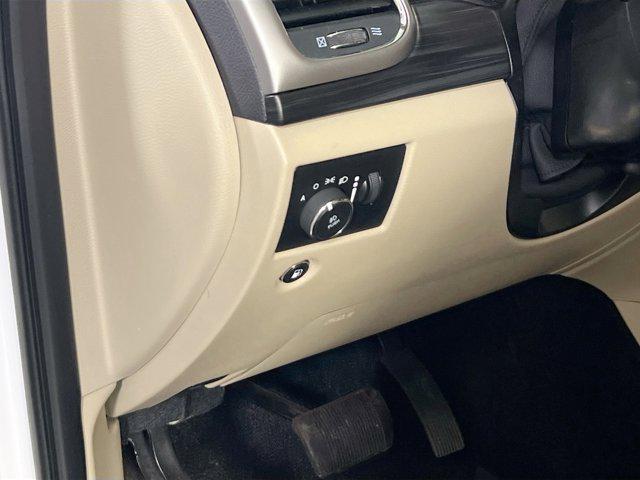 used 2022 Jeep Grand Cherokee car, priced at $25,984