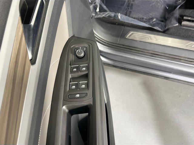 used 2022 Volkswagen Atlas car, priced at $31,357