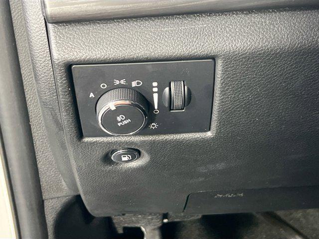 used 2022 Jeep Grand Cherokee car, priced at $28,420