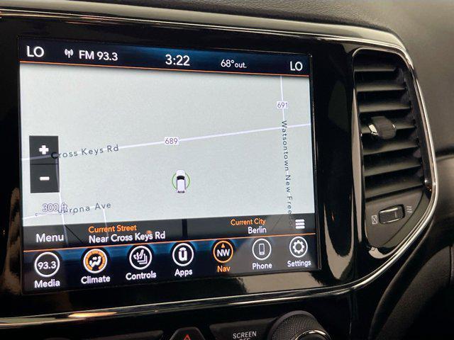 used 2022 Jeep Grand Cherokee car, priced at $30,185