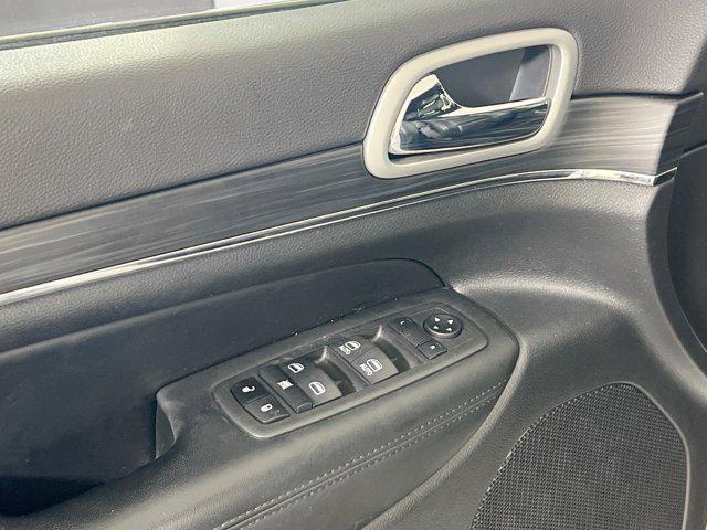 used 2022 Jeep Grand Cherokee car, priced at $25,888