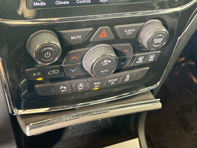 used 2022 Jeep Grand Cherokee car, priced at $25,888