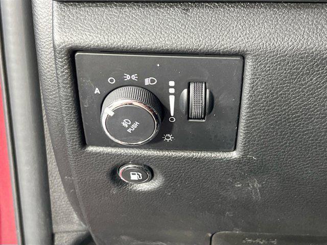 used 2022 Jeep Grand Cherokee car, priced at $29,694