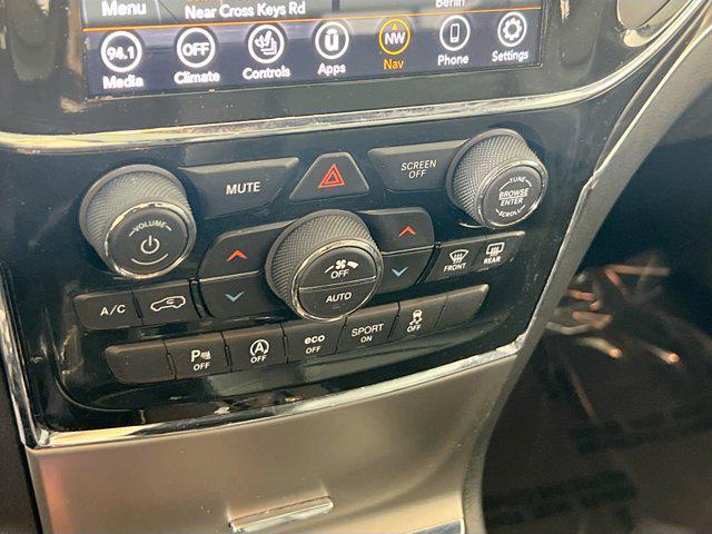 used 2022 Jeep Grand Cherokee car, priced at $28,014