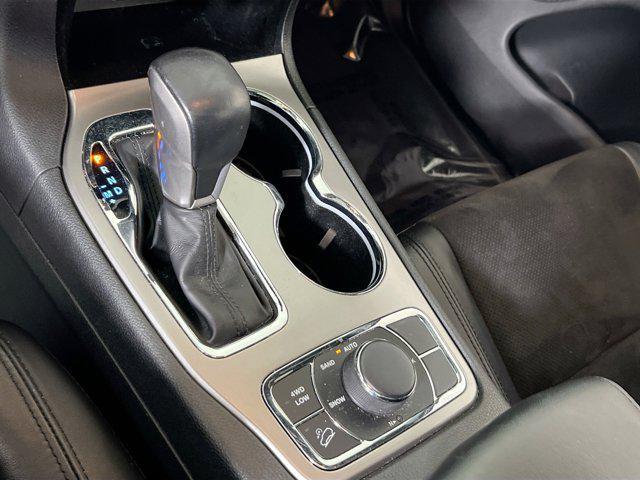used 2022 Jeep Grand Cherokee car, priced at $29,704