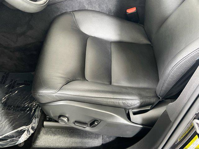 used 2022 Volvo XC90 car, priced at $48,384