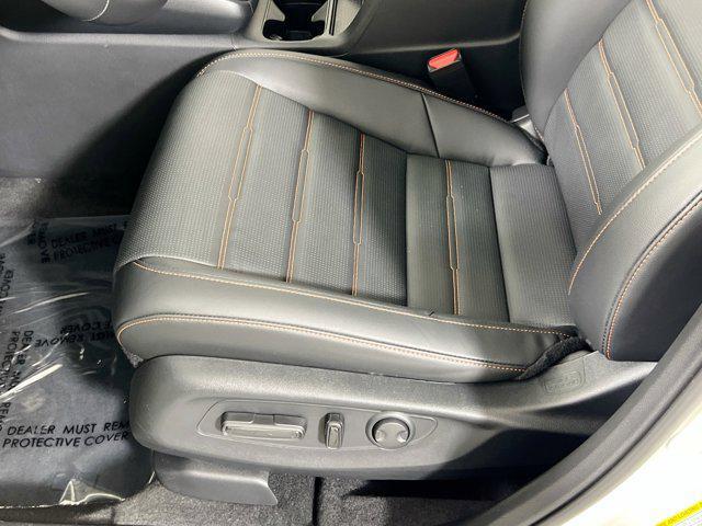 used 2025 Honda CR-V Hybrid car, priced at $39,995