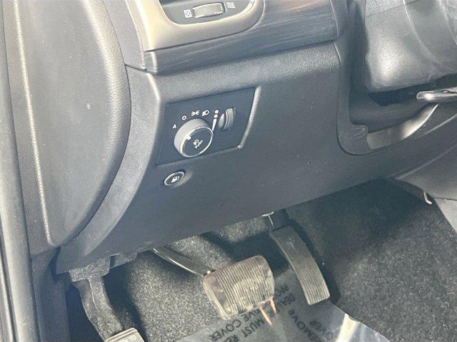 used 2021 Jeep Grand Cherokee car, priced at $27,253