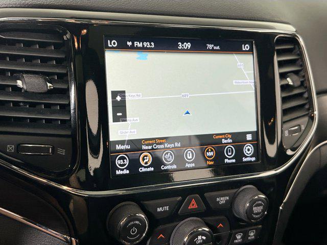 used 2022 Jeep Grand Cherokee car, priced at $27,291