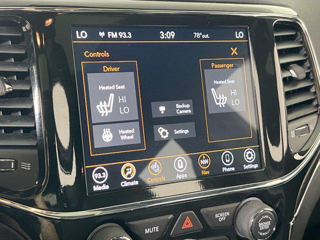 used 2022 Jeep Grand Cherokee car, priced at $27,291