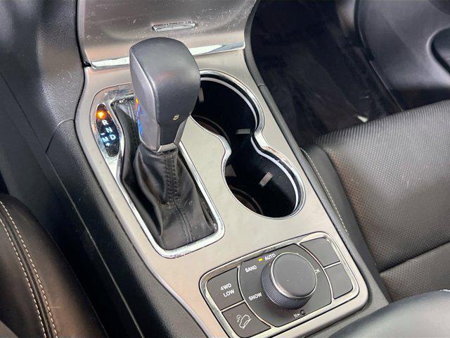 used 2021 Jeep Grand Cherokee car, priced at $29,315