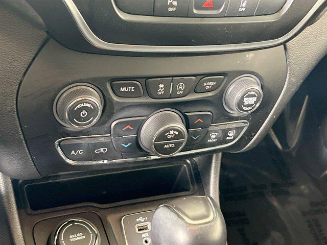 used 2021 Jeep Cherokee car, priced at $22,652