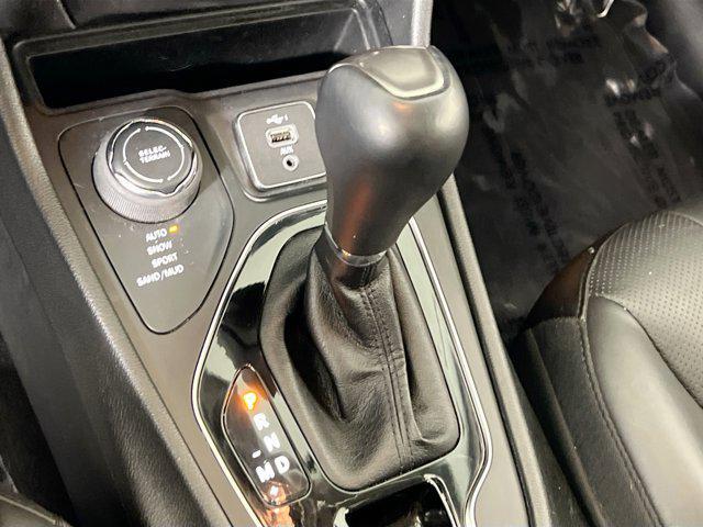 used 2021 Jeep Cherokee car, priced at $23,050