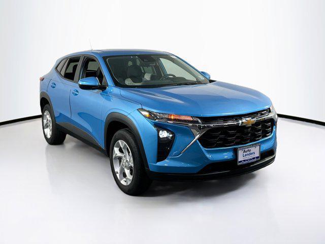 used 2025 Chevrolet Trax car, priced at $22,995
