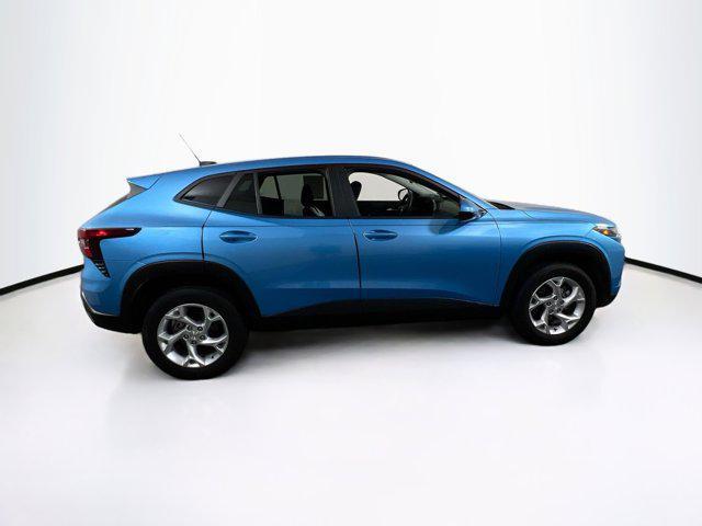 used 2025 Chevrolet Trax car, priced at $22,995