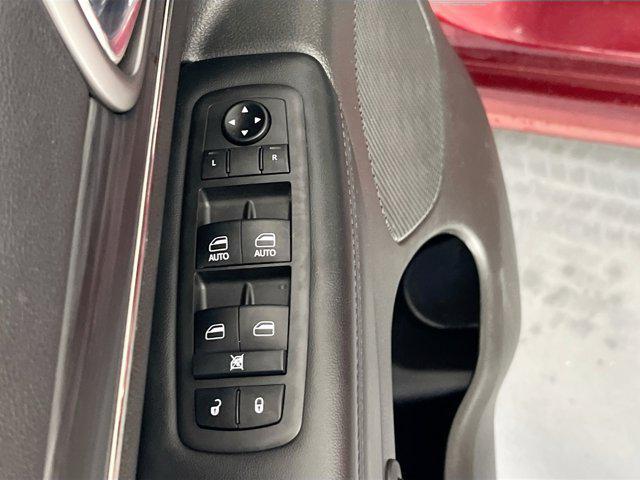 used 2021 Jeep Grand Cherokee car, priced at $30,304